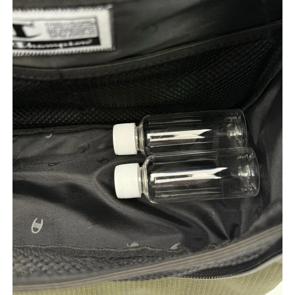 NWT Champion Defender Hanging Toiletry Bag Chive Green Travel Wash Kit Case